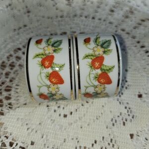 Vintage Avon Strawberry Napkin Holders